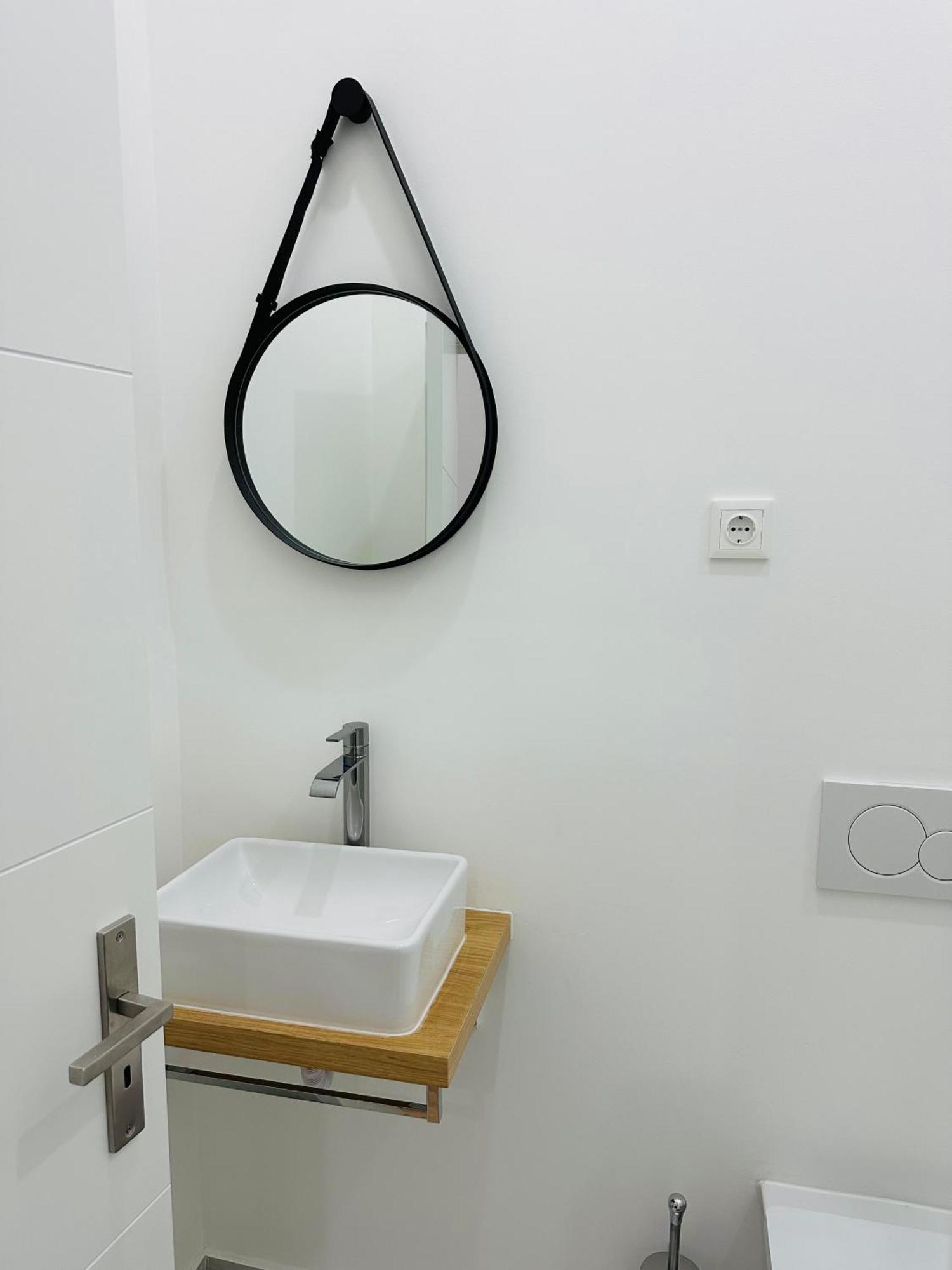 Baixa Chiado Bedrooms リスボン エクステリア 写真