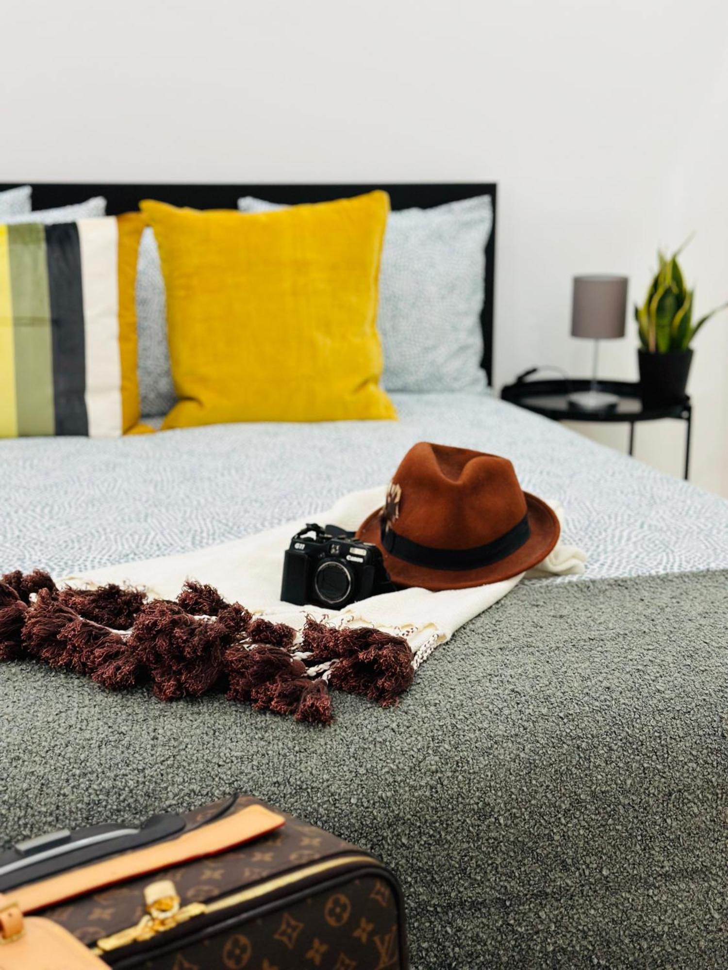 Baixa Chiado Bedrooms リスボン エクステリア 写真
