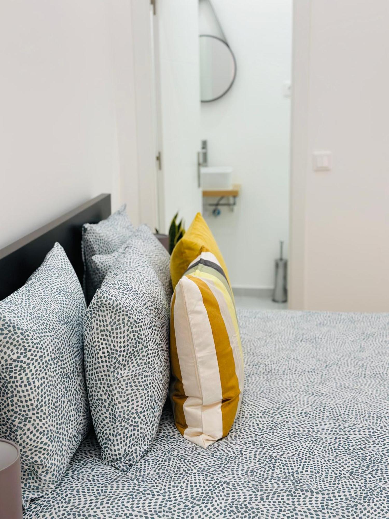 Baixa Chiado Bedrooms リスボン エクステリア 写真